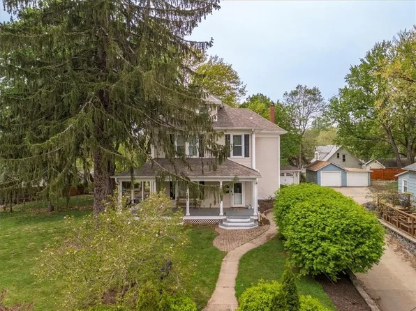 2302 Goff Ave, Saint Joseph, MO 64505