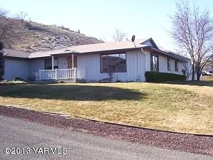 808 S 5th St photo 1