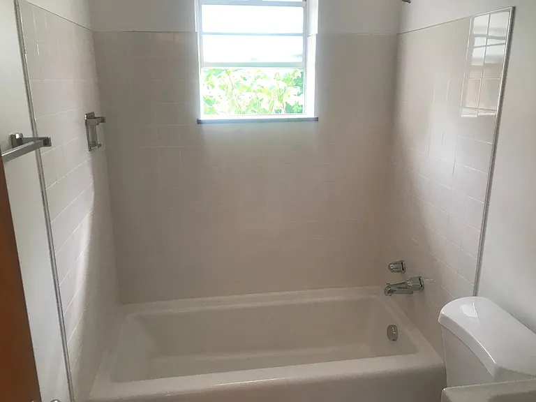 1901 Ley St #1R — Photo 13