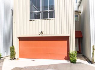 1201 S College Rd APT 16, Lafayette, LA 70503