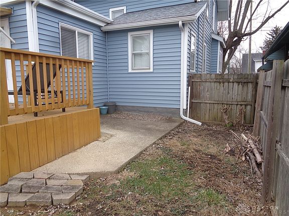 3rd image of 234 Watervliet Ave
