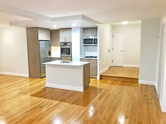 Rented by Stonehenge NYC LLC | media 13