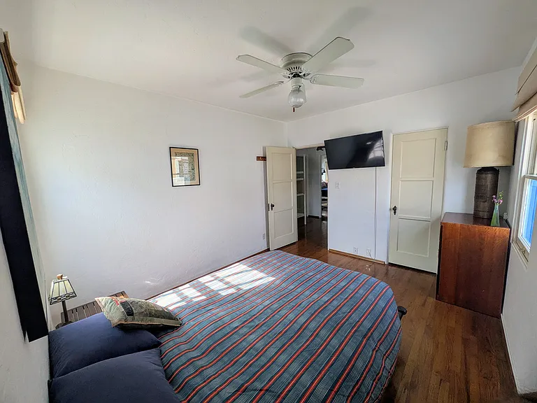 3546 Poe St — Photo 20