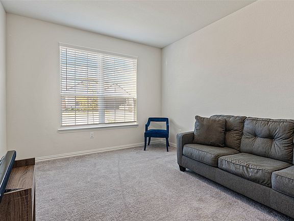 5th image of 9517 Sunset Ln