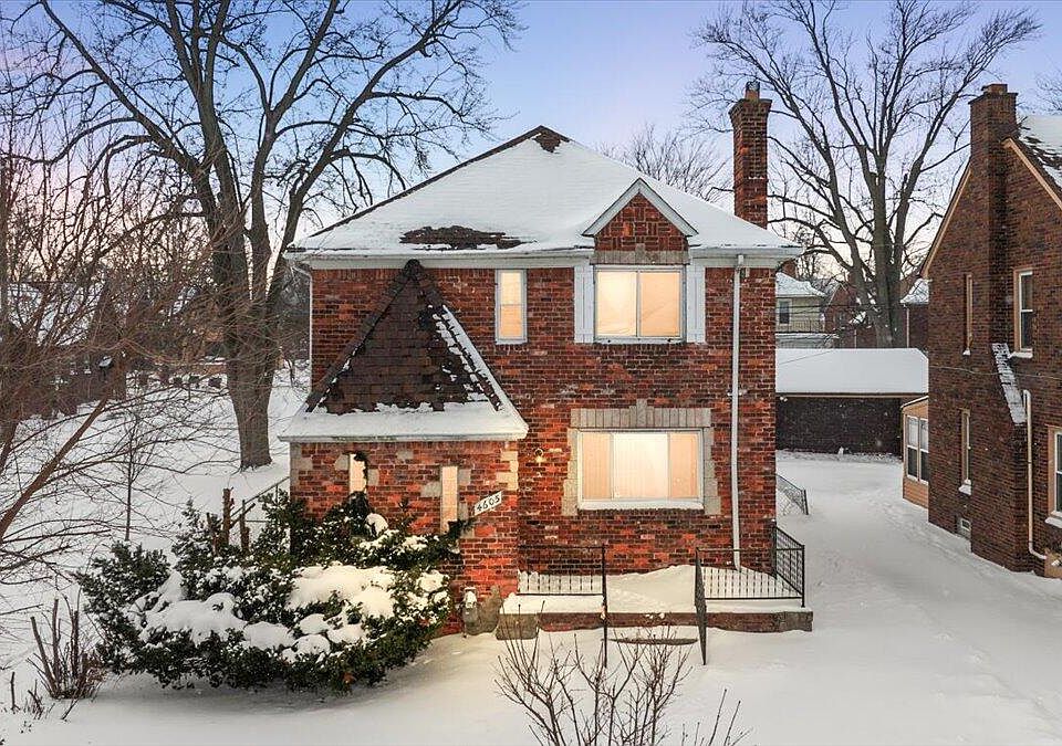 1st image of 4605 Devonshire Rd