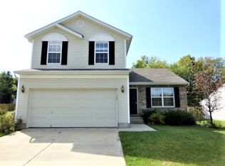 5 S Ridge Dr, Amelia, OH 45102