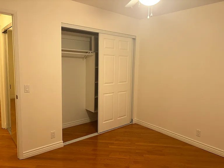 5468 Century Plaza Way — Photo 4