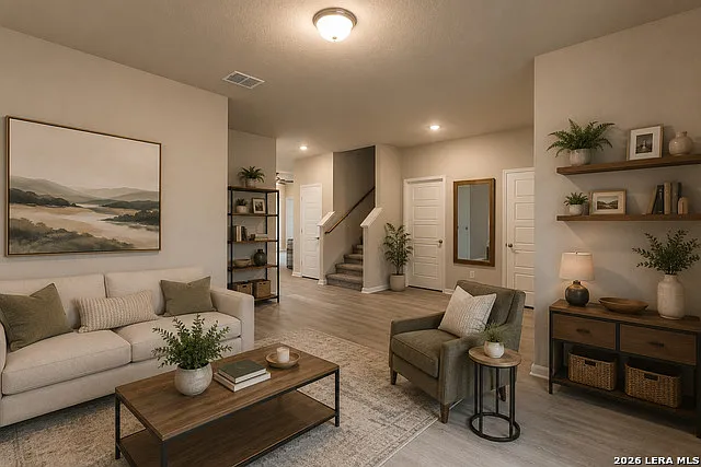 4 bed, 2.5 bath, 2601 sqft, $2,200 — Photo 2