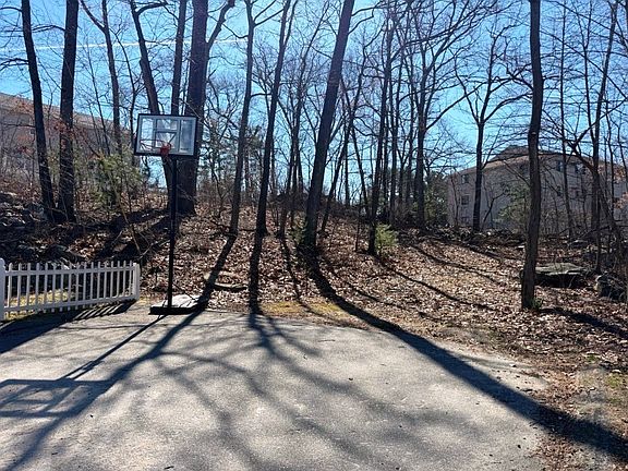 2nd image of 13 Pocasset St