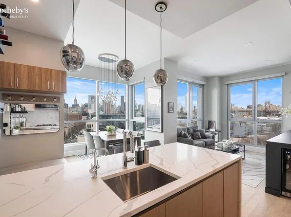 2243 Jackson Ave #8B, Long Island City, NY 11101