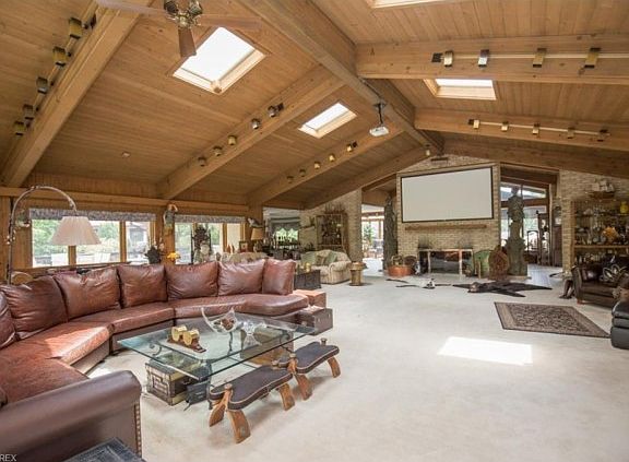 2nd image of 4314 Fountain Valley Ct