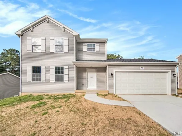 717 Glen Oak Dr, Manchester, MI 48158