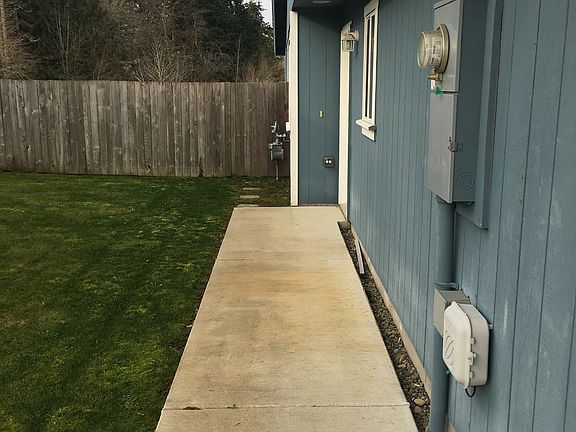 2nd image of 12702 5th Avenue Ct E #12704