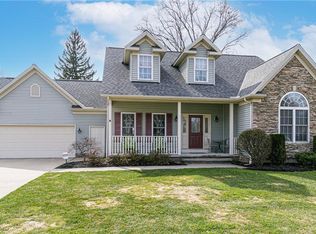 8418 Seaton Pl, Mentor, OH 44060