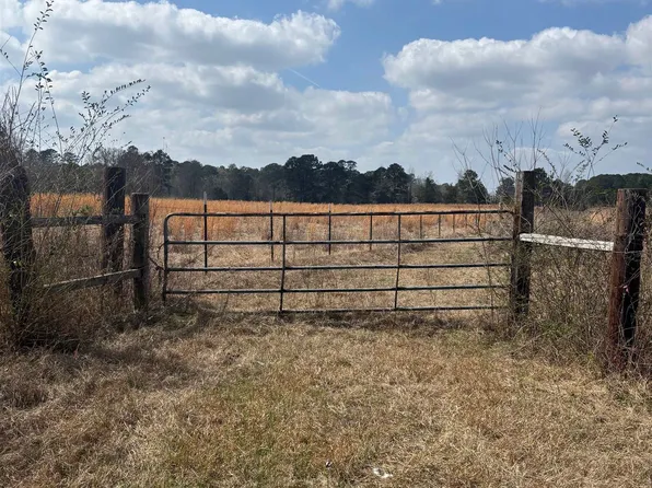 753 Old Port Caddo Rd #134, Karnack, TX 75661