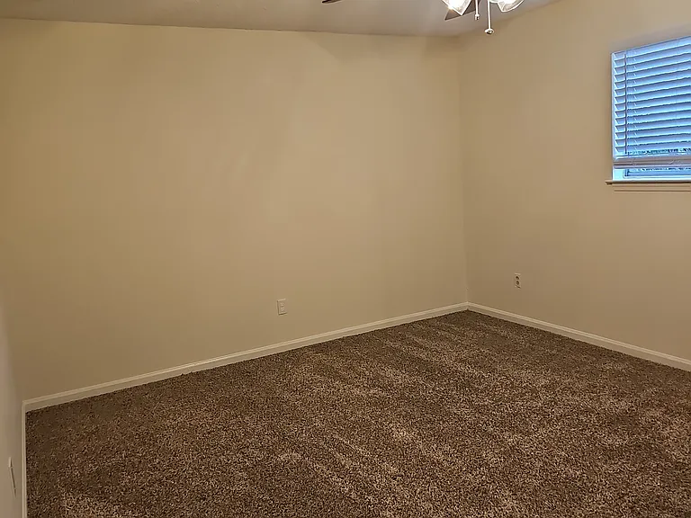 601 N Gay St #304-D — Photo 14