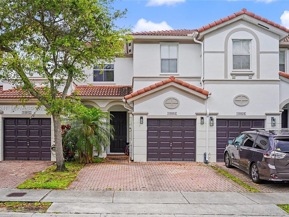 1st image of 10918 NW 78th Ter