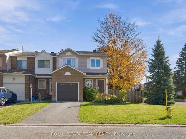 62 Springwater Dr, Ottawa, ON K2M 1X6