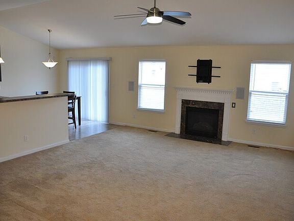 4th image of 213 Flint Brook Dr