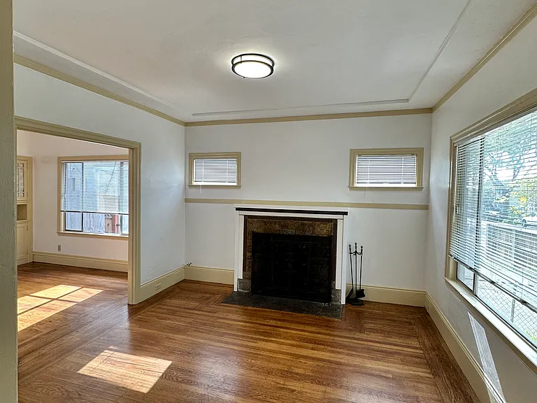 1532 Woolsey St #A — Photo 26