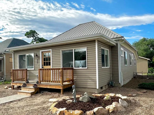 327 W 6th St, Palisade, CO 81526