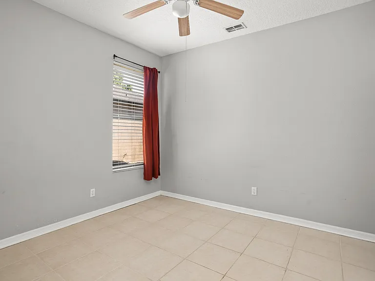2810 University Acres Dr — Photo 26
