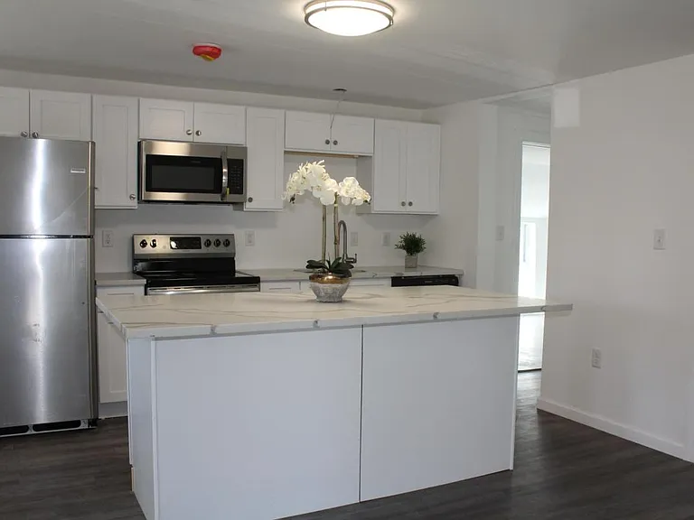 2640 Duke St #A — Photo 13