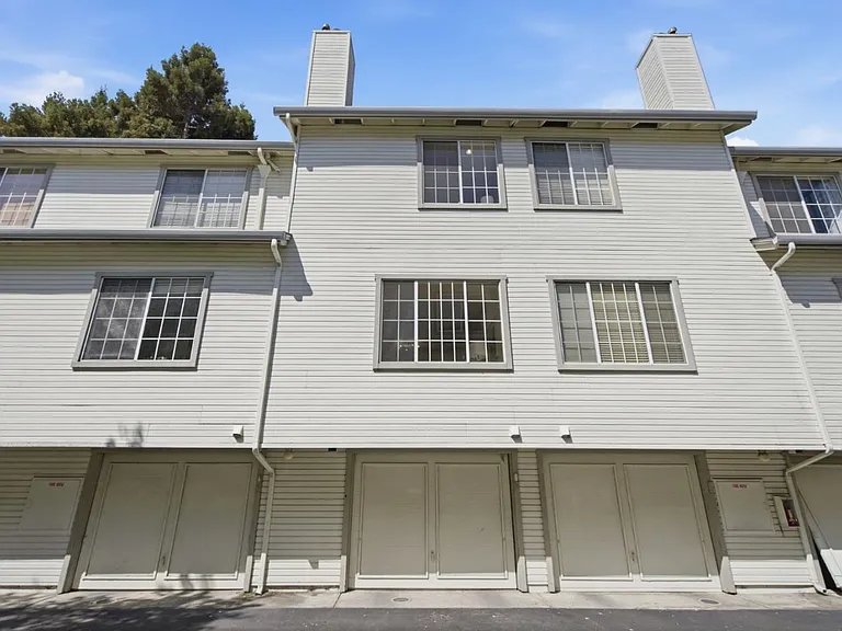 991 Belmont Ter #3 — Photo 36