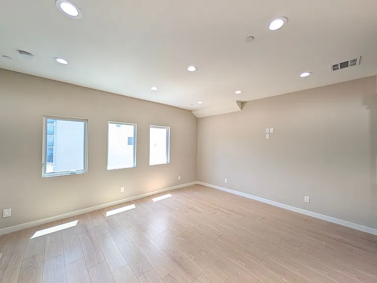 MJM Riverside, LLC — Photo 8