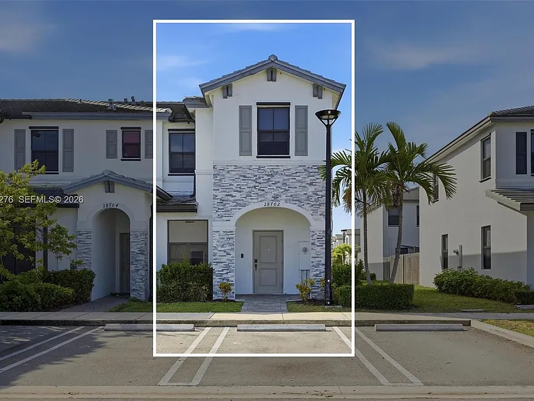 28702 SW 133rd Ct — Photo 1