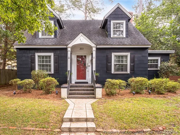 203 Fuller St, Fayetteville, NC 28305