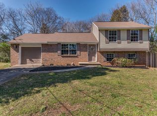 1625 Summerhill Dr, Knoxville, TN 37922