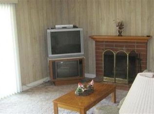 1554 Mobil Ave, Camarillo, CA 93010