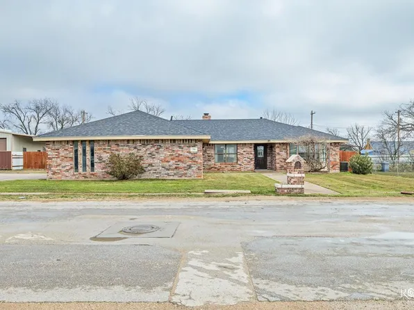 714 Lee Ave, Eldorado, TX 76936