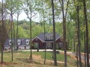444 Rocky River Dr, Rock Island, TN 38581