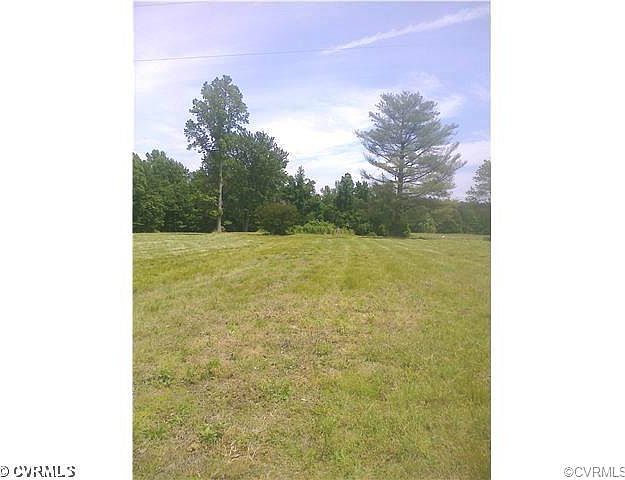 2nd image of 2807 Powcan Rd