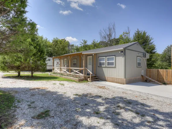 8318 Highway 43, Seneca, MO 64865