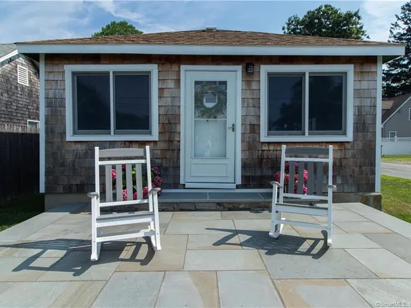 5 East Street, Old Saybrook, CT 06475