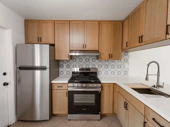 459 D St, Chula Vista, CA 91910