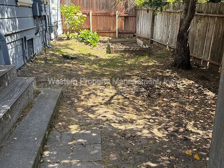 6201 Soquel Dr #9 — Photo 10