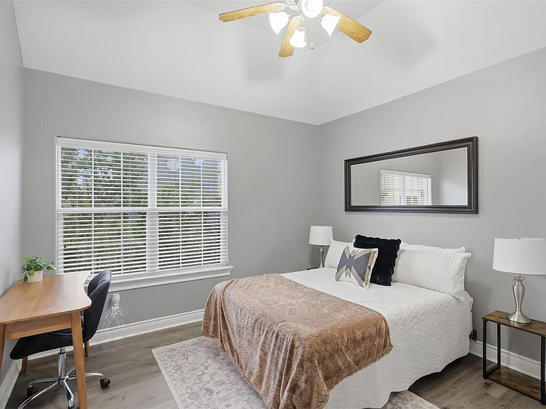 9003 Bayview Cove Dr — Photo 15