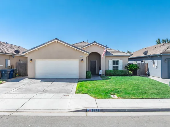 2698 Cherry Tree Dr, Madera, CA 93637