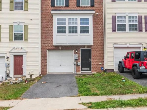 48 Carnegie Links Dr, Martinsburg, WV 25405