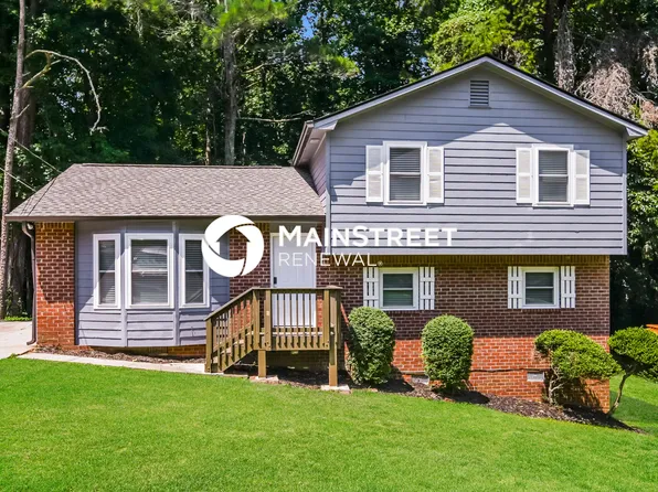 5338 Olde St, Stone Mountain, GA 30088