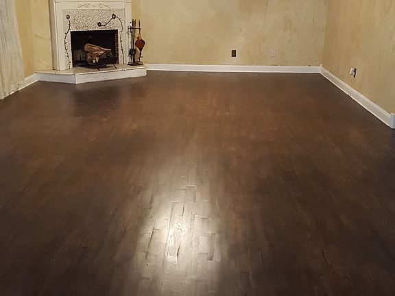 Genuine 3/4" red oak floors 