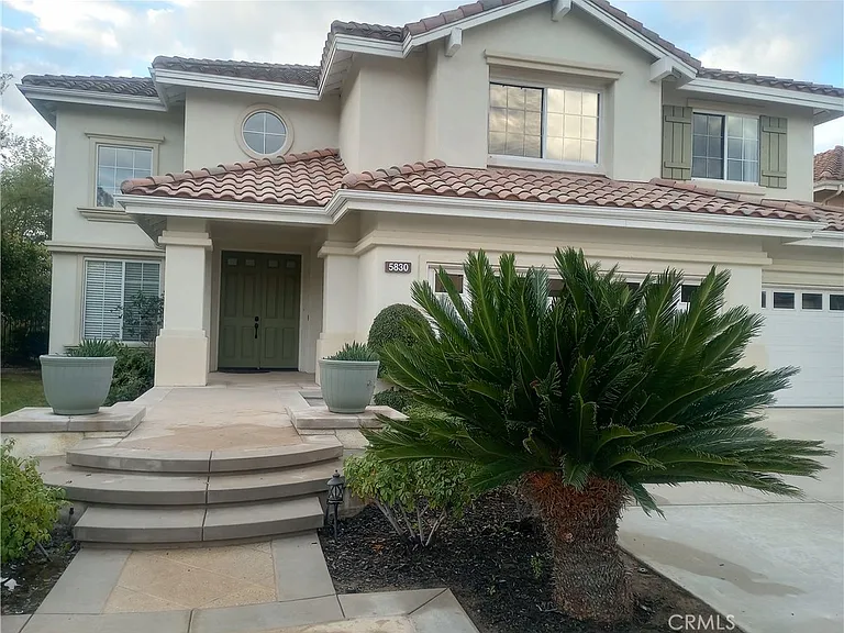 5830 E Lavender Ct — Photo 2