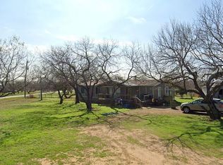 17503 Juan Cantu Dr, Elmendorf, TX 78112