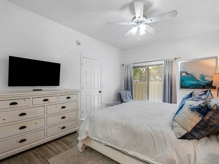 820 Bella Vista Ct S #20 — Photo 17