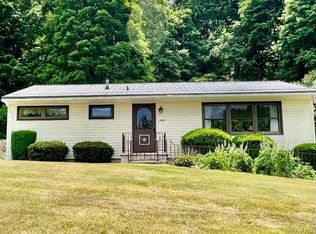 1900 Eugene St, Johnstown, PA 15902