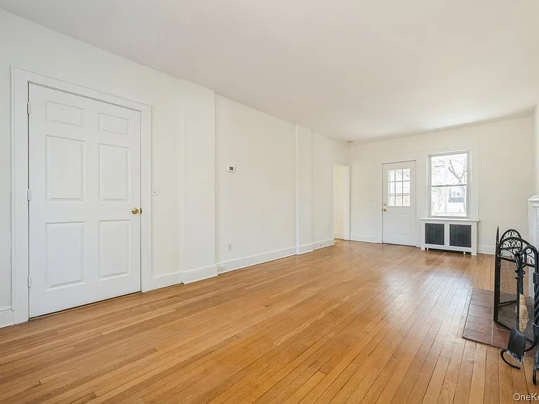 130 Soundview Rd — Photo 8